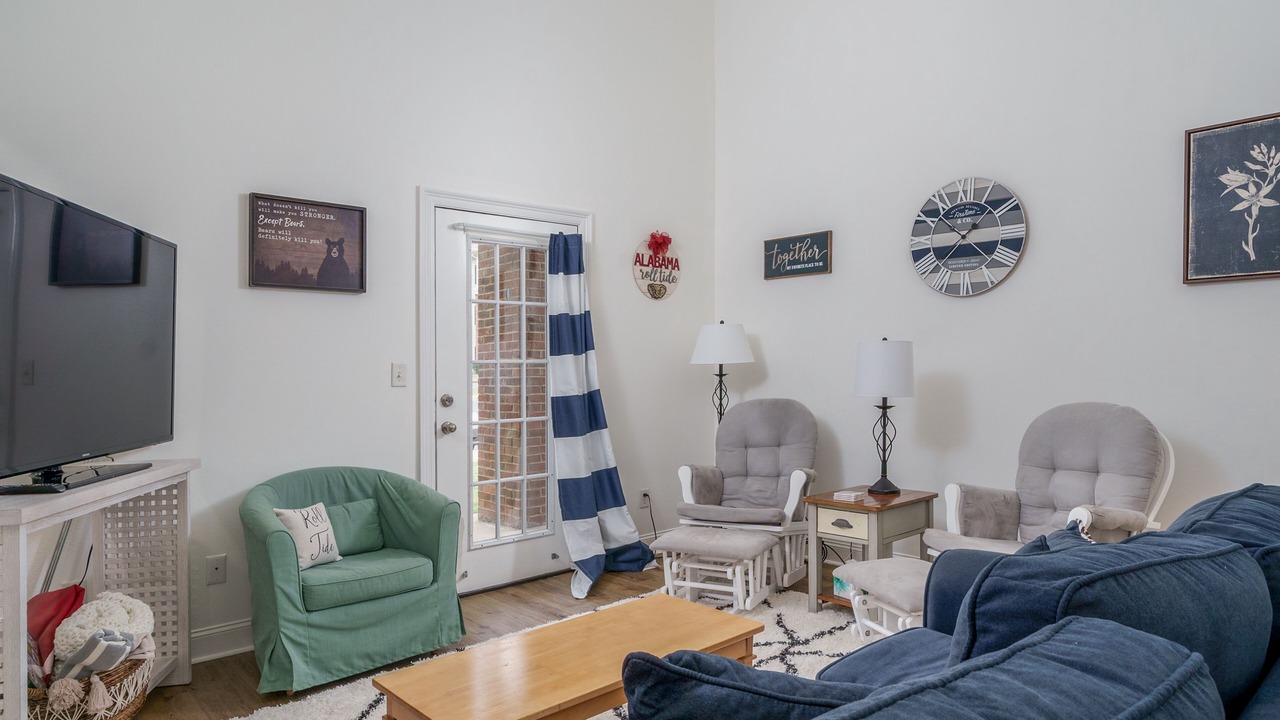 Photo of Livingroom in Tuscaloosa