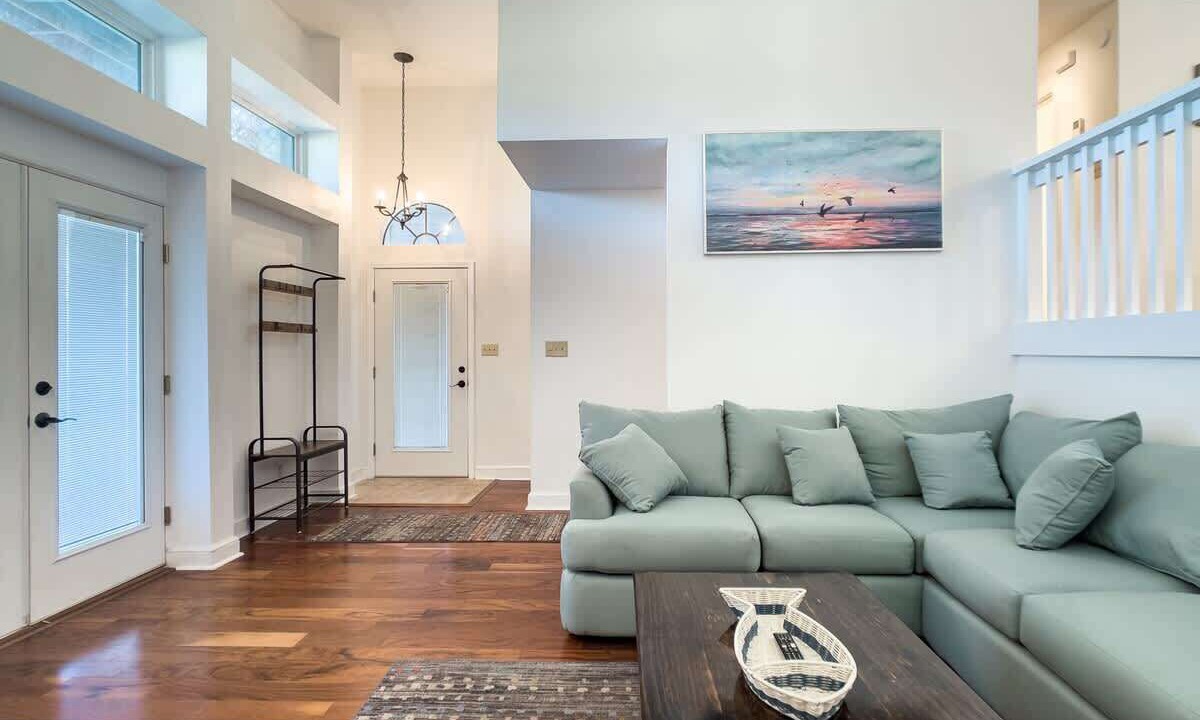Photo of Livingroom in Perdido Pines