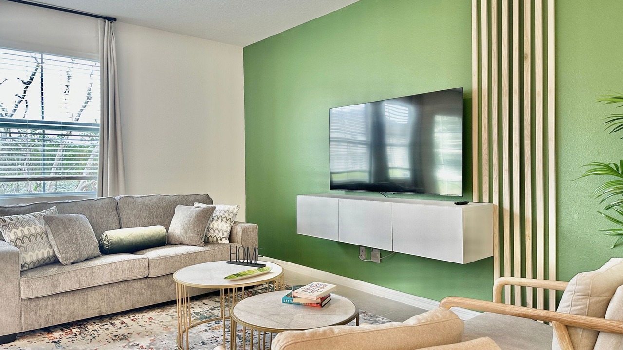 Photo of Livingroom in Davenport