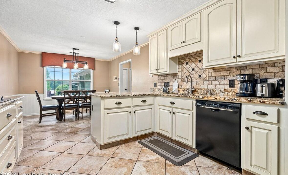 Photo of Kitchen in Dadeville