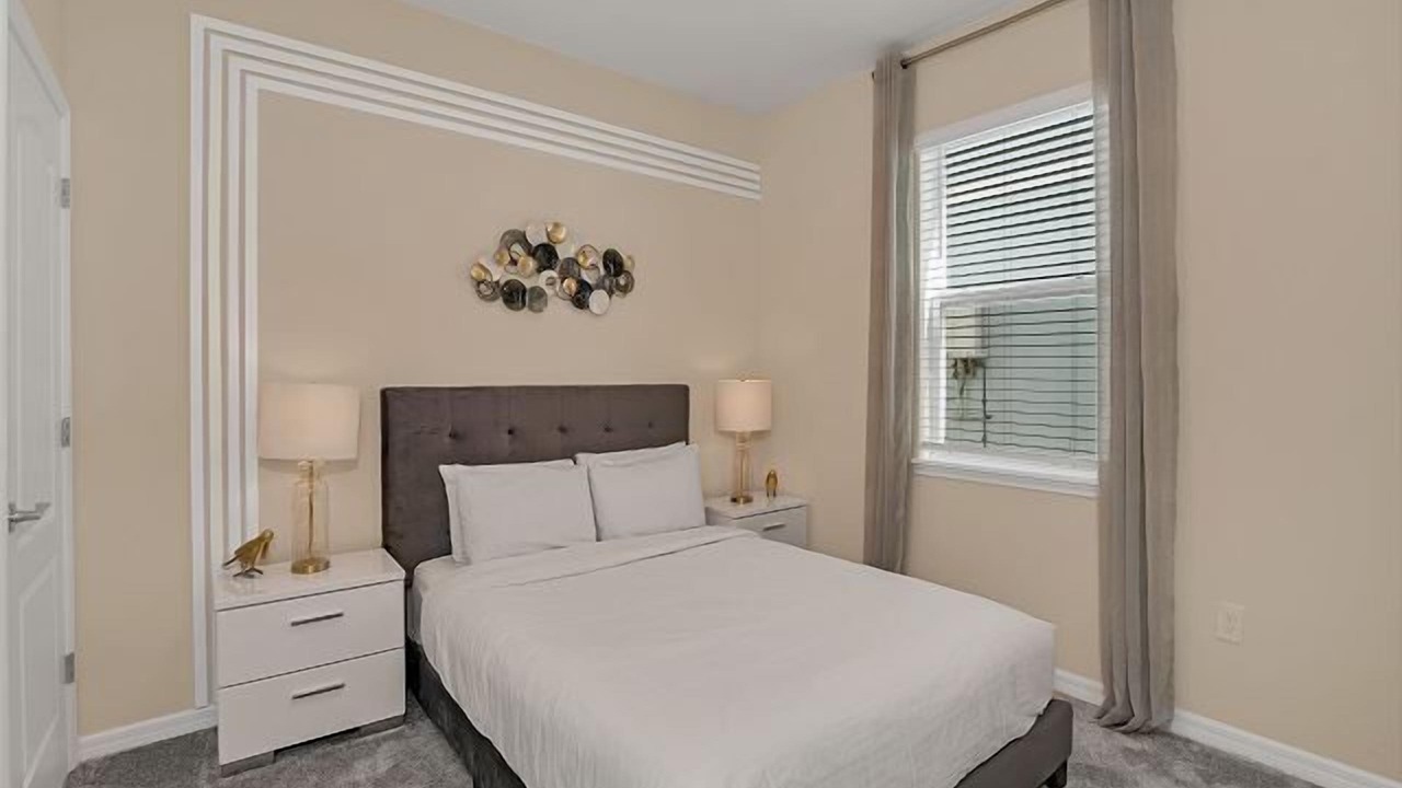 Photo of Bedroom in Loughman