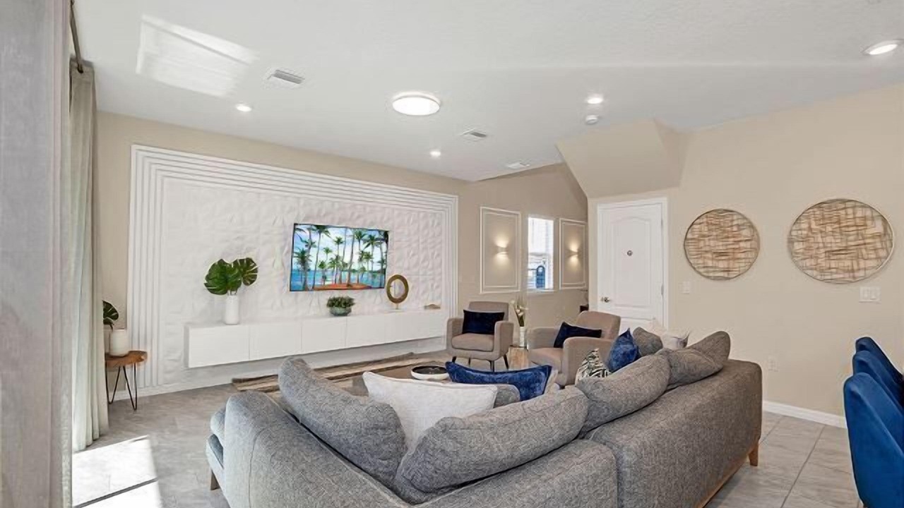 Photo of Livingroom in Loughman