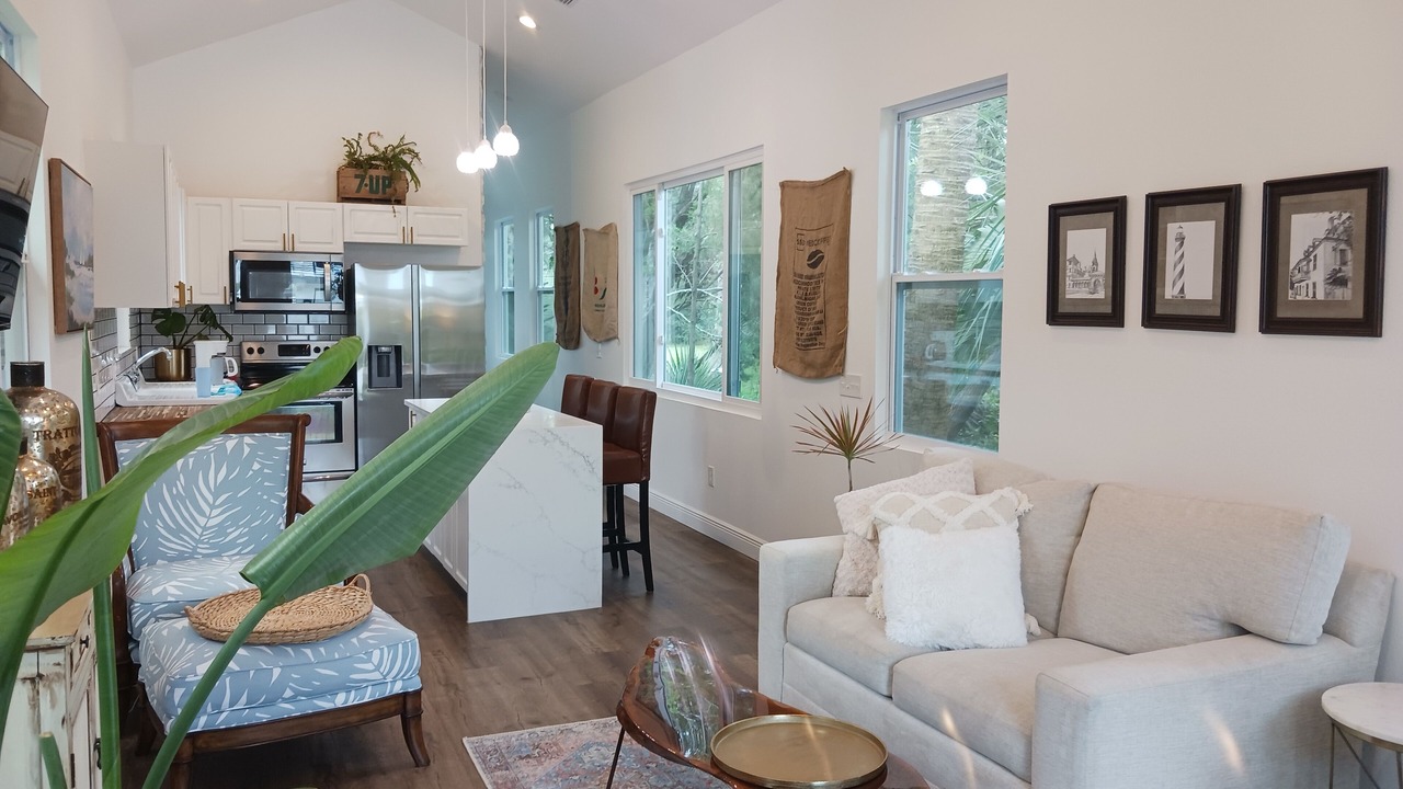Photo of Livingroom in Lincolnville