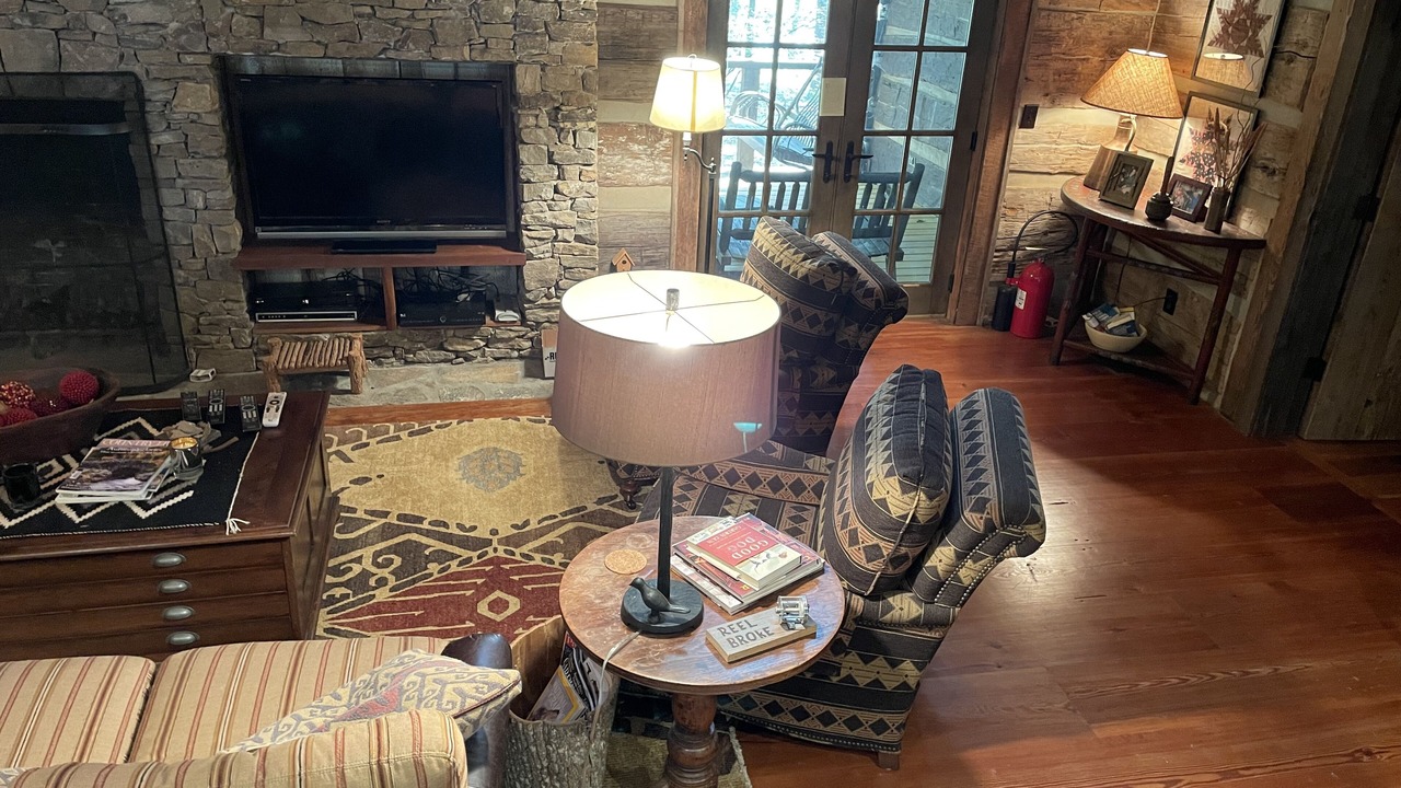 Photo of Livingroom in Empire