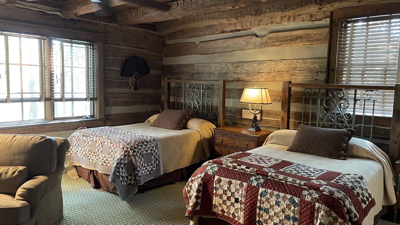 Photo of Bedroom in Empire