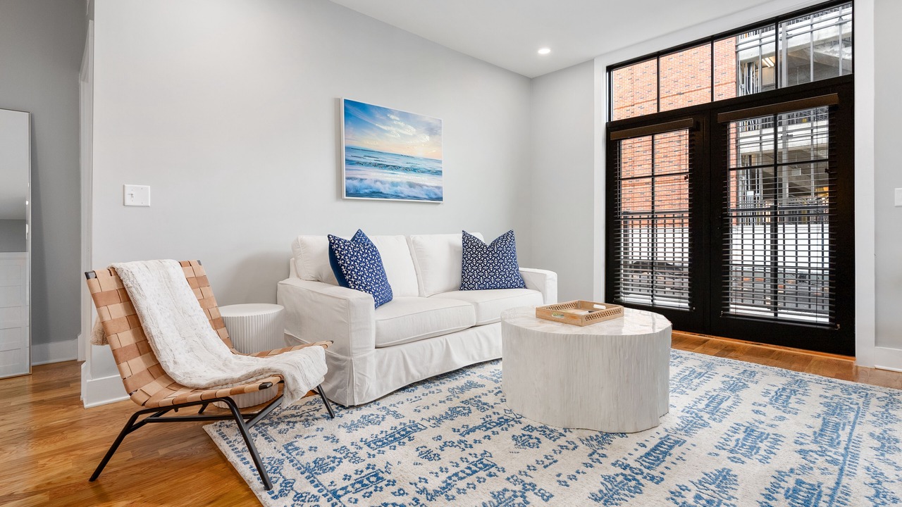Photo of Livingroom in Auburn