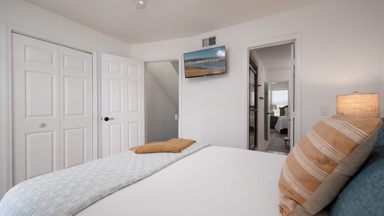 Photo of Bedroom in Jacksonville Beach