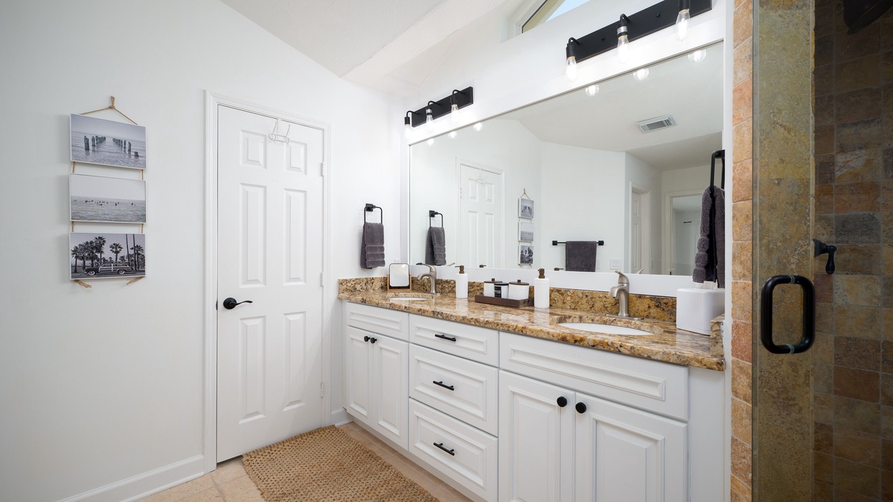Photo of Bathroom in Jacksonville Beach