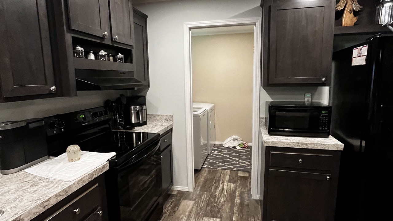 Photo of Kitchen in Empire