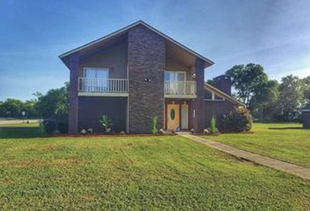 Photo of Outdoor in Montgomery