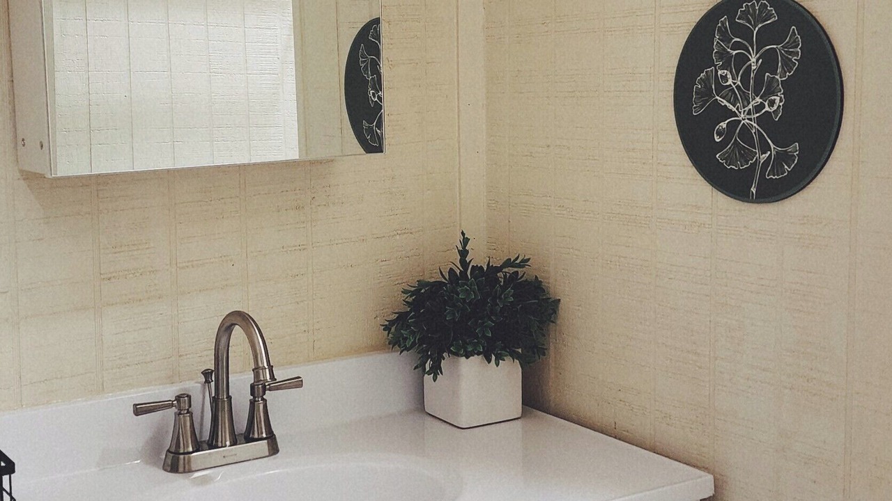 Photo of Bathroom in Hahira