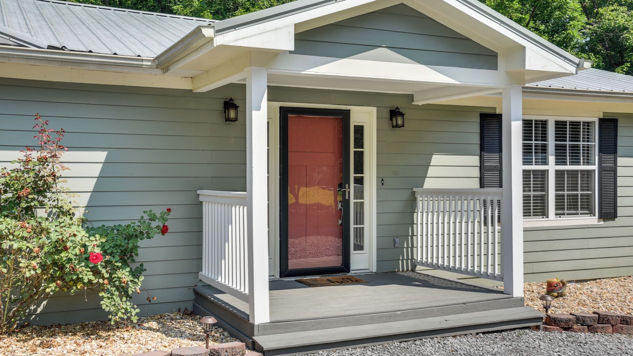 Photo of Outdoor in Groveoak