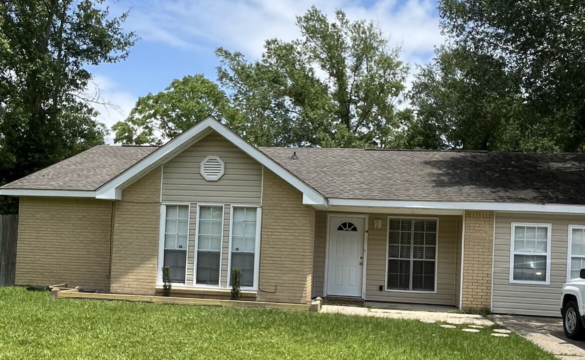 Photo of Outdoor in D'Iberville