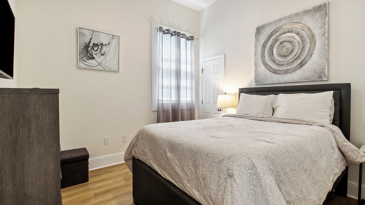 Photo of Bedroom in Seventh Ward