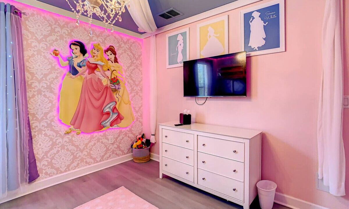 Photo of Bedroom in Davenport