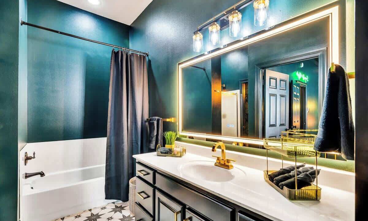 Photo of Bathroom in South Baton Rouge