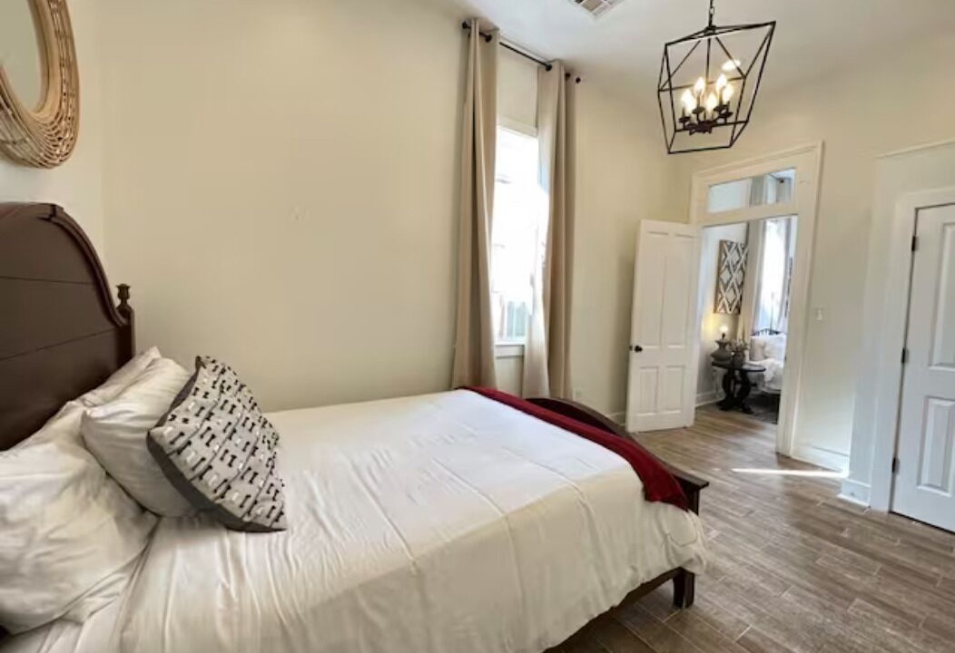Photo of Bedroom in Mid-City
