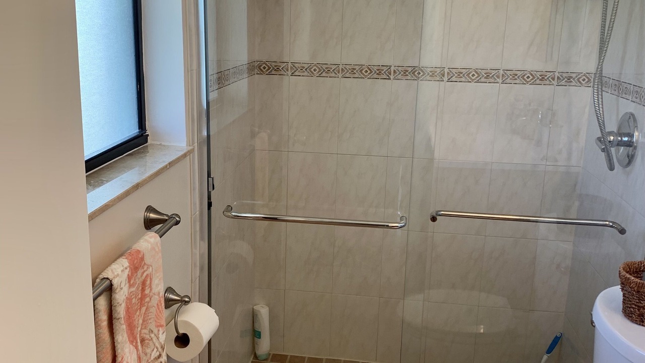 Photo of Bathroom in Ormond-by-the-Sea