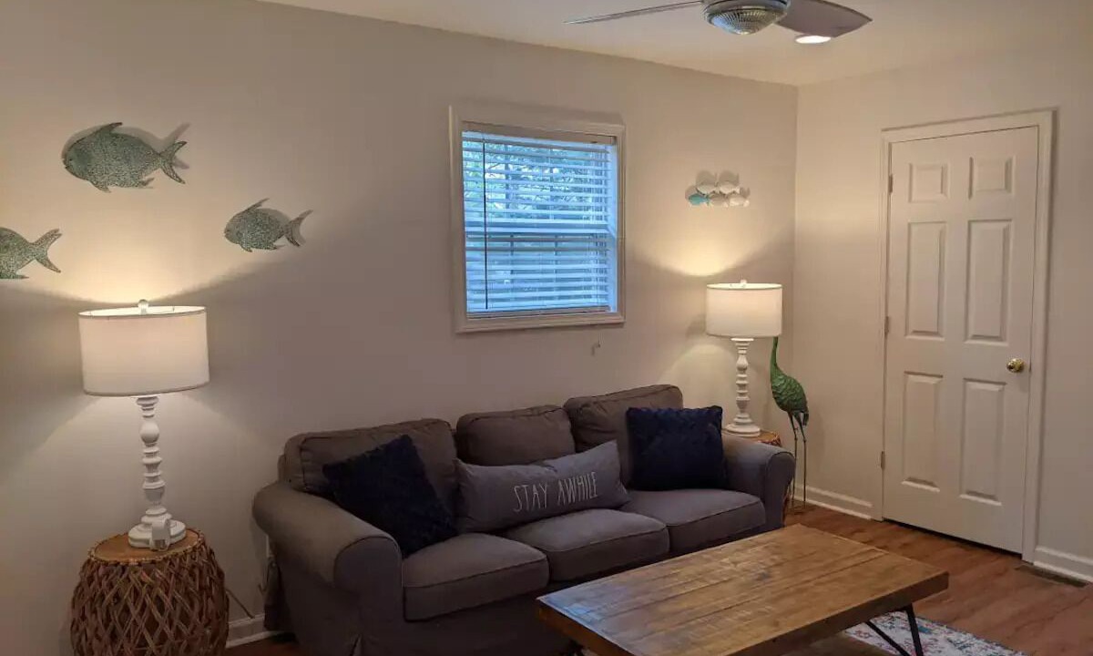 Photo of Livingroom in Eatonton