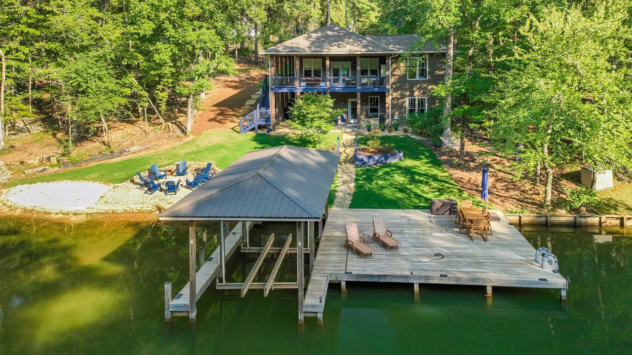 Photo of Others in Smith Mountain Estates