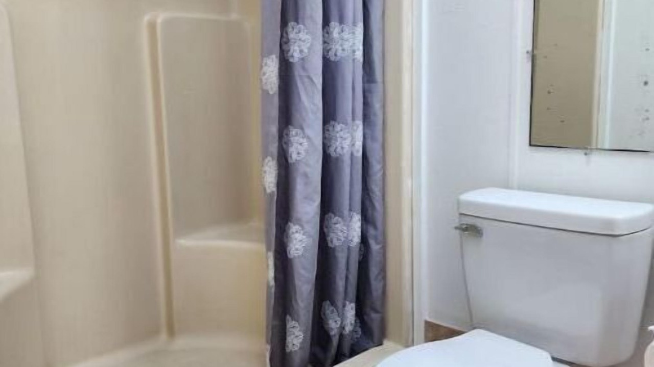 Photo of Bathroom in Pittman