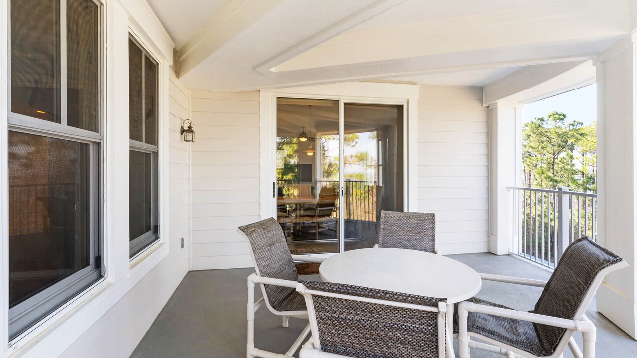 Photo of Patio Balcony in Baytowne Wharf