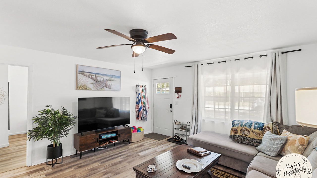Photo of Livingroom in South Daytona