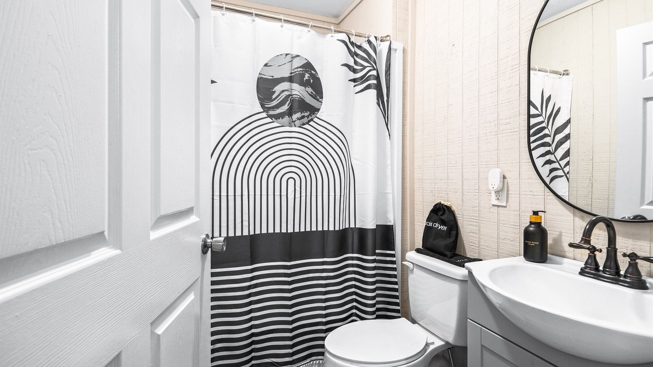 Photo of Bathroom in Washington Park