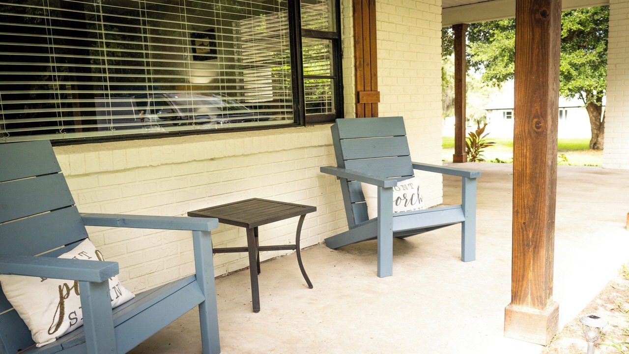 Photo of Patio Balcony in Crescent City