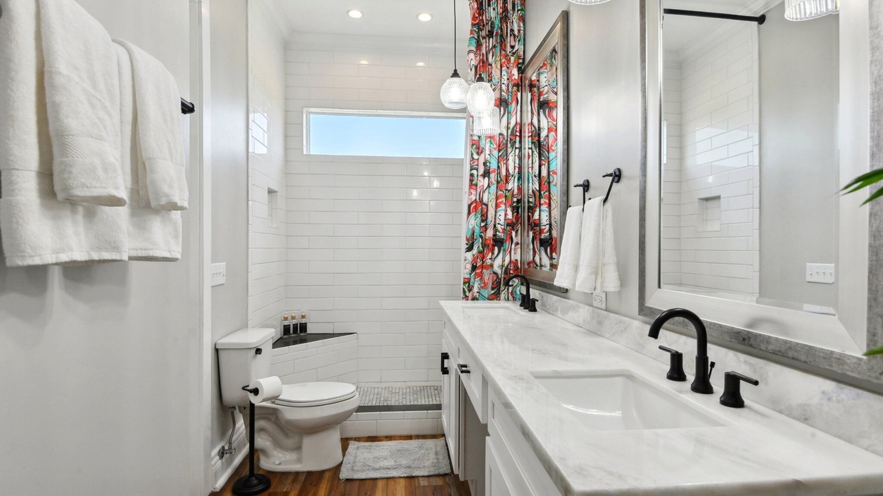 Photo of Bathroom in Gulfport