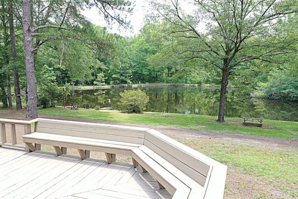 Photo of Outdoor in Laurel