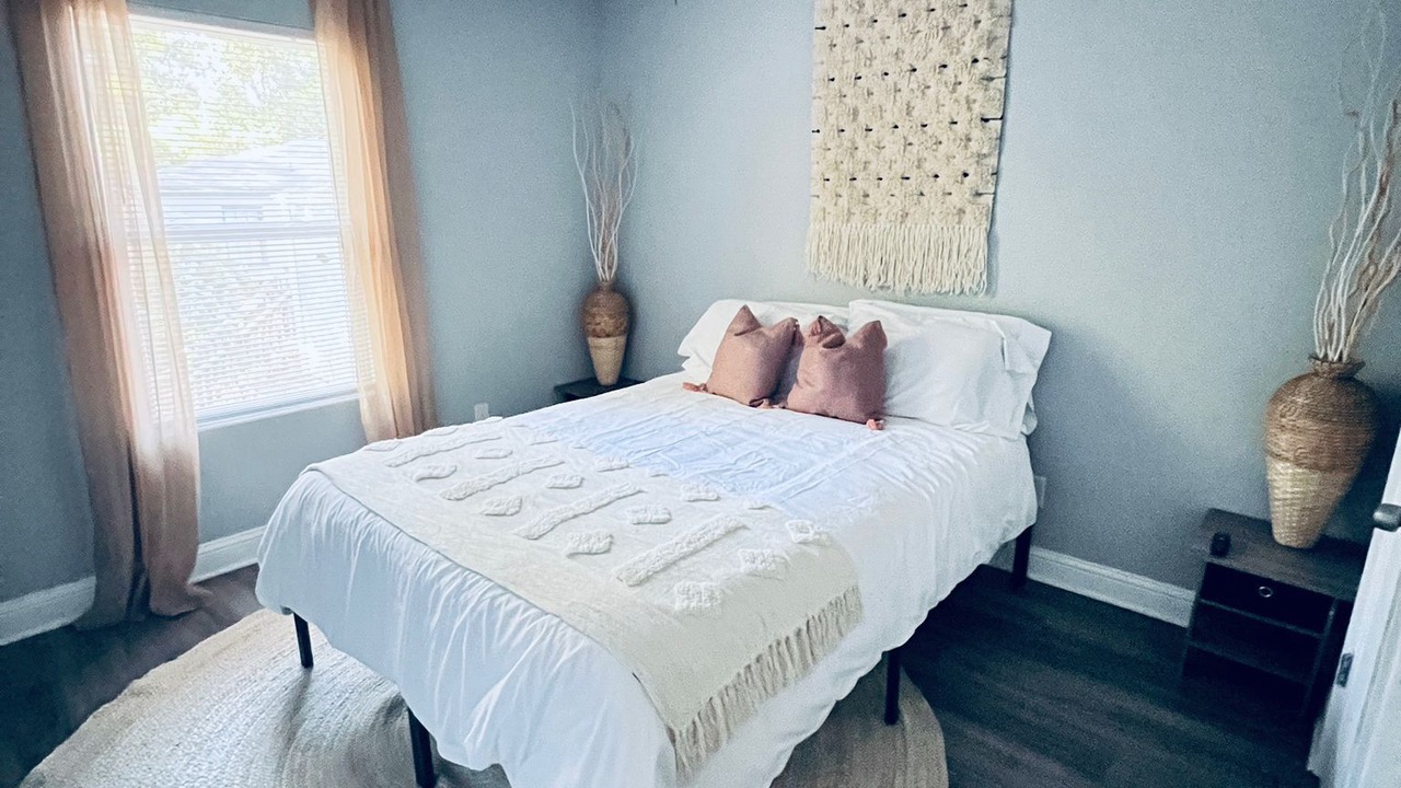 Photo of Bedroom in Atlanta