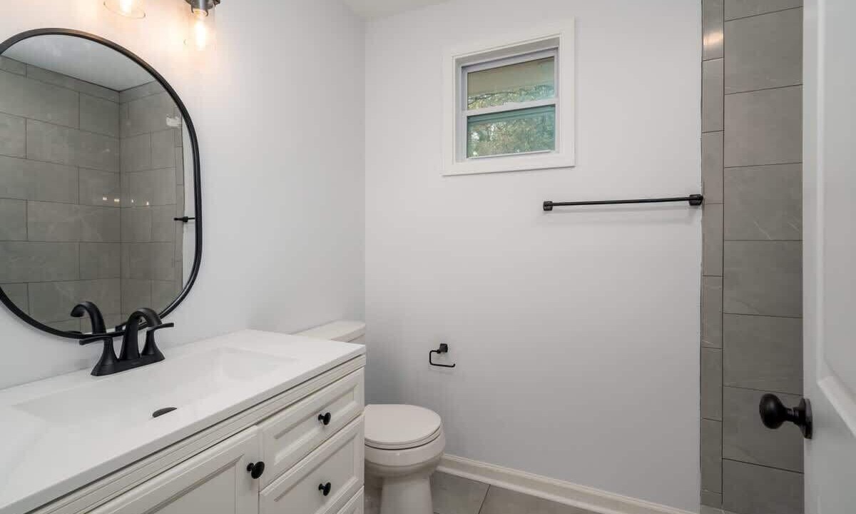 Photo of Bathroom in Northport