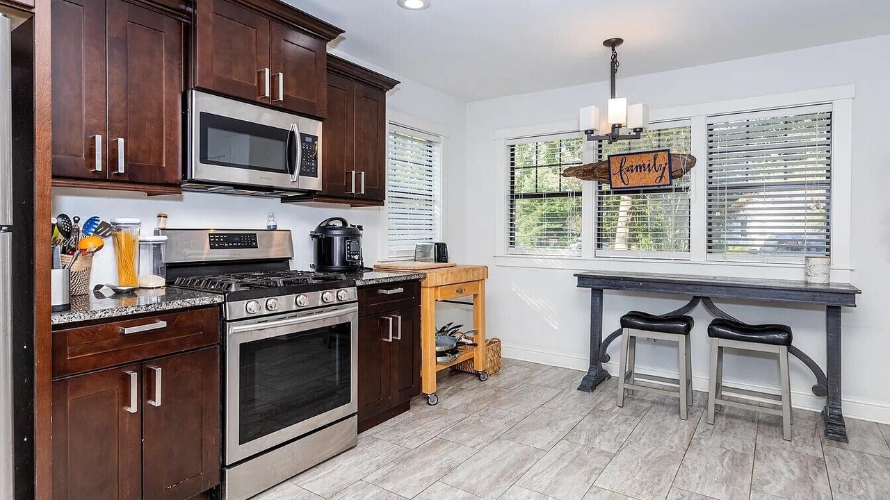 Photo of Kitchen in Ocean Springs