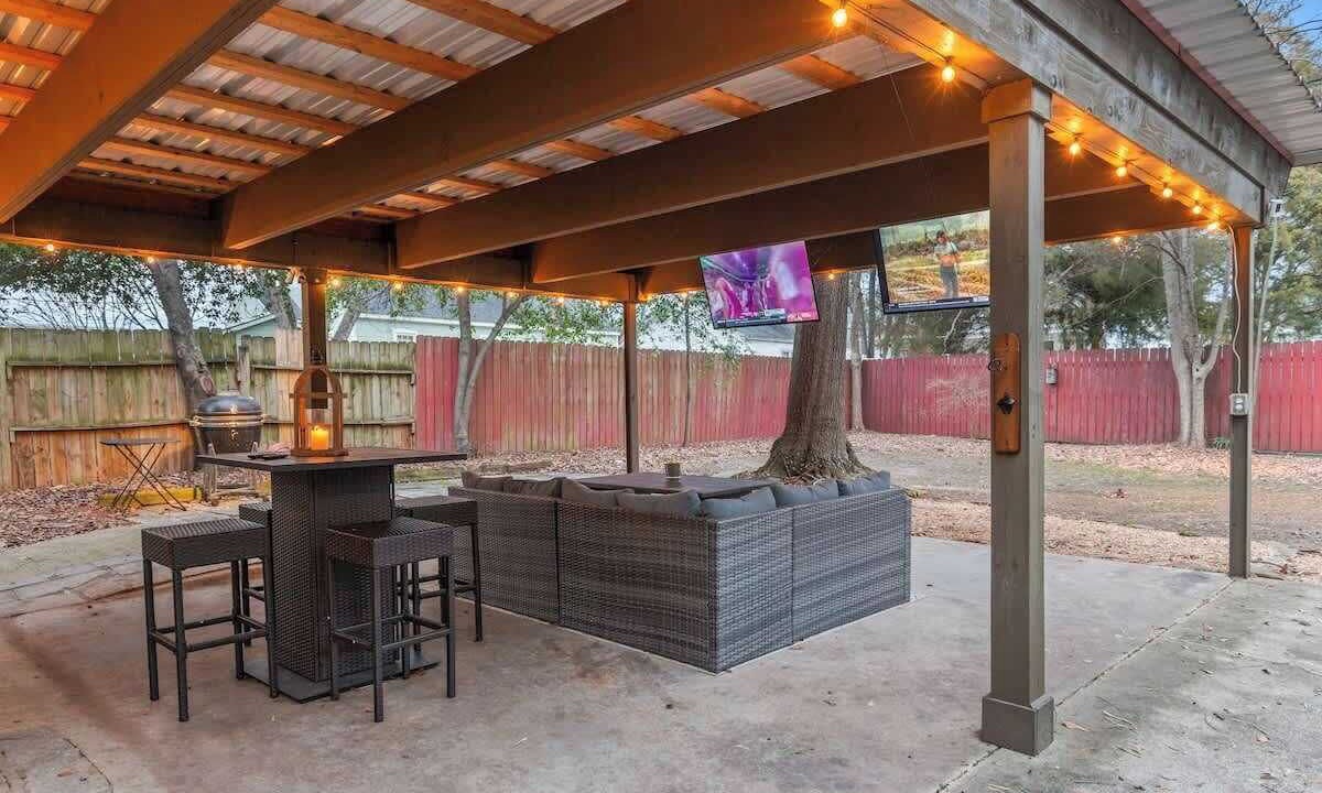 Photo of Outdoor in Northport