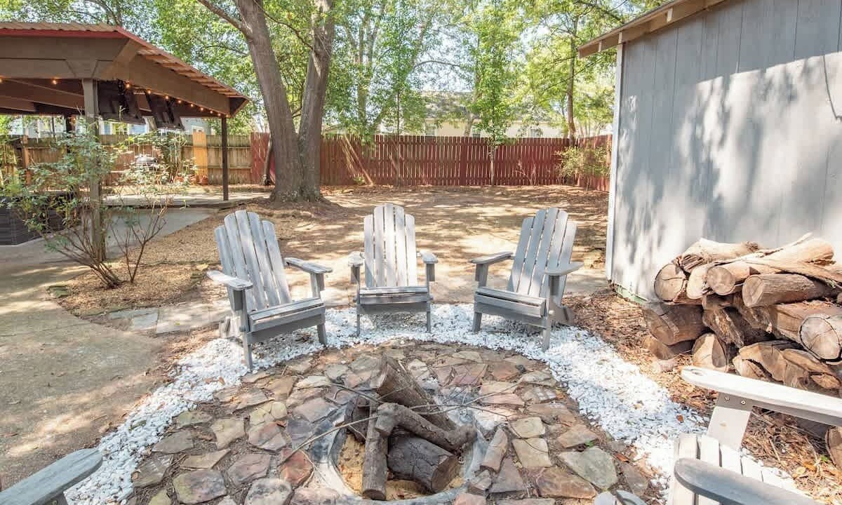 Photo of Outdoor in Northport