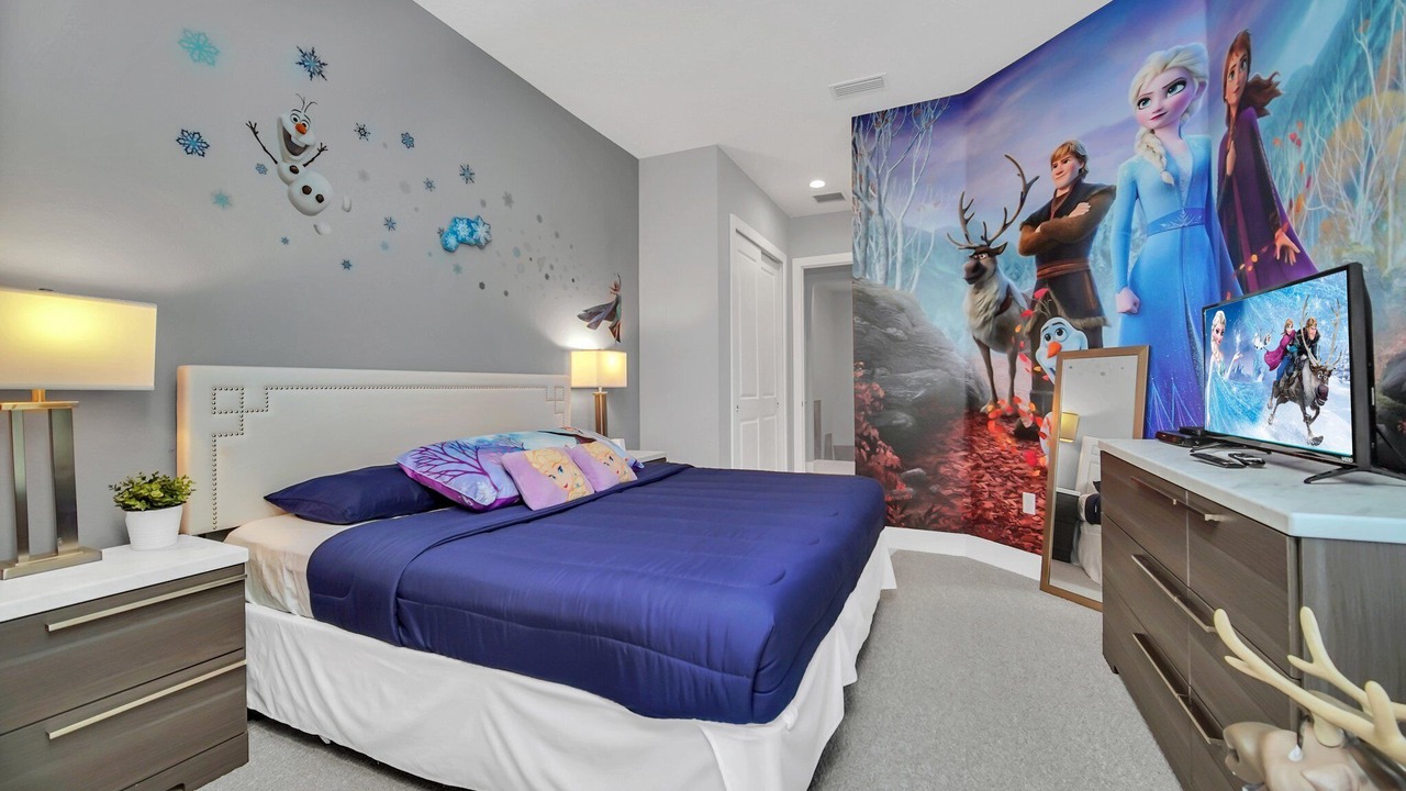 Photo of Bedroom in Crestwynd Bay