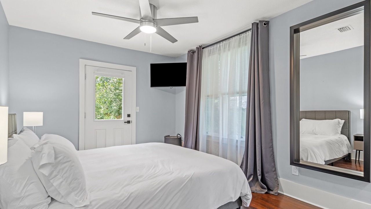 Photo of Bedroom in Avondale
