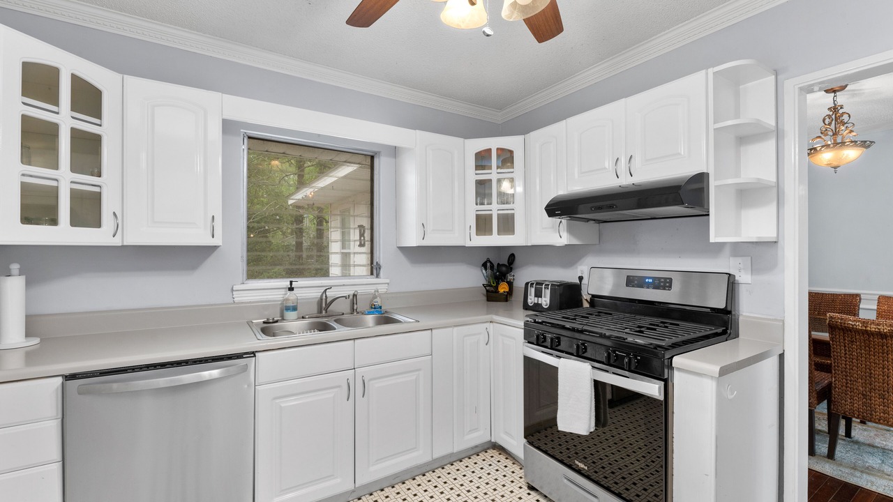 Photo of Kitchen in Mobile