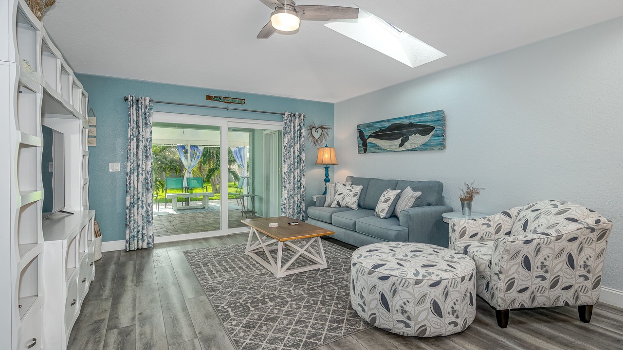 Photo of Livingroom in New Smyrna Beach