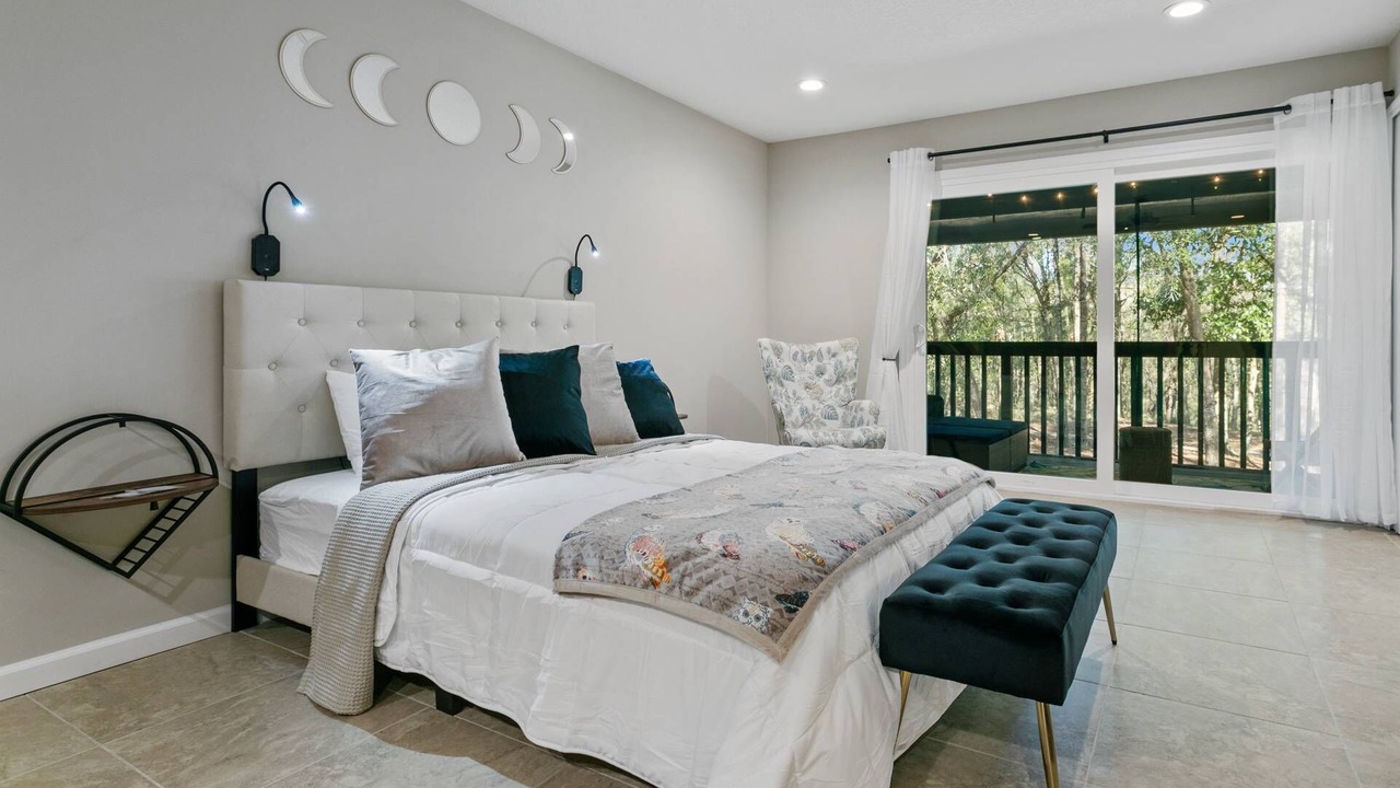 Photo of Bedroom in Middleburg