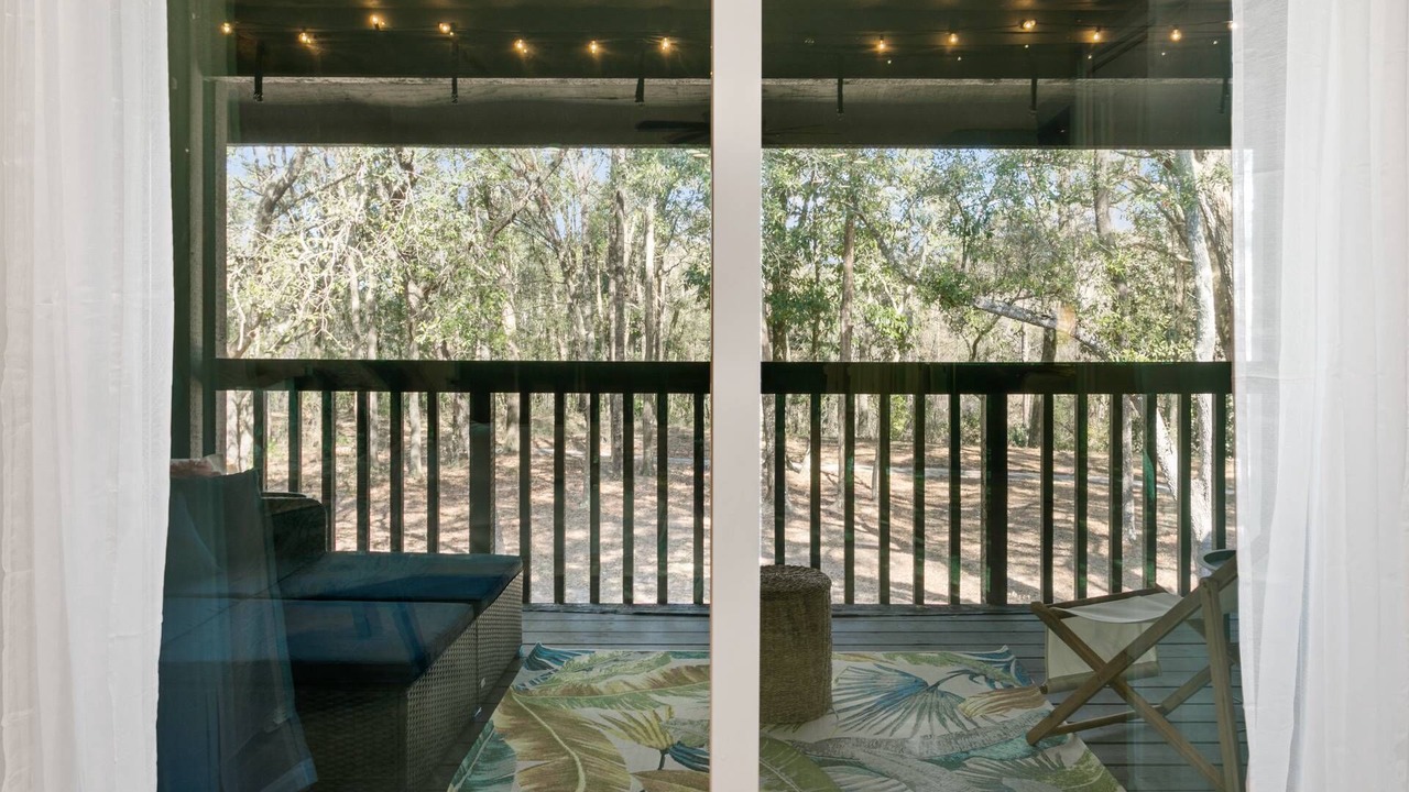 Photo of Patio Balcony in Middleburg