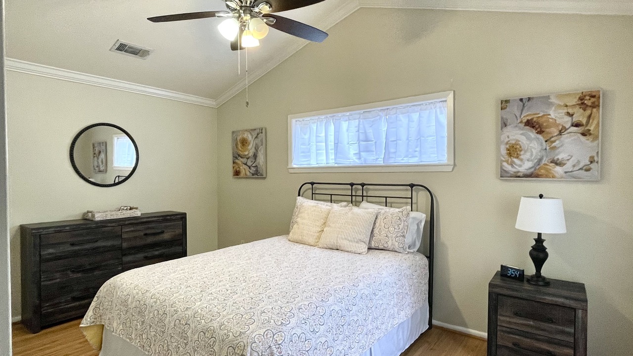 Photo of Bedroom in South Baton Rouge