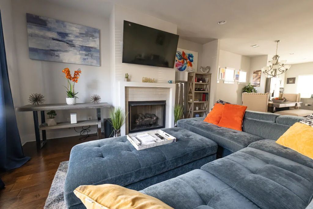 Photo of Livingroom in East Side