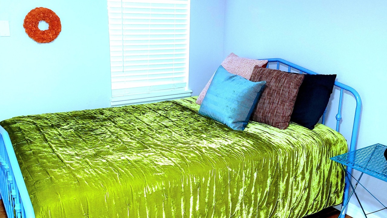 Photo of Bedroom in Ocean Springs