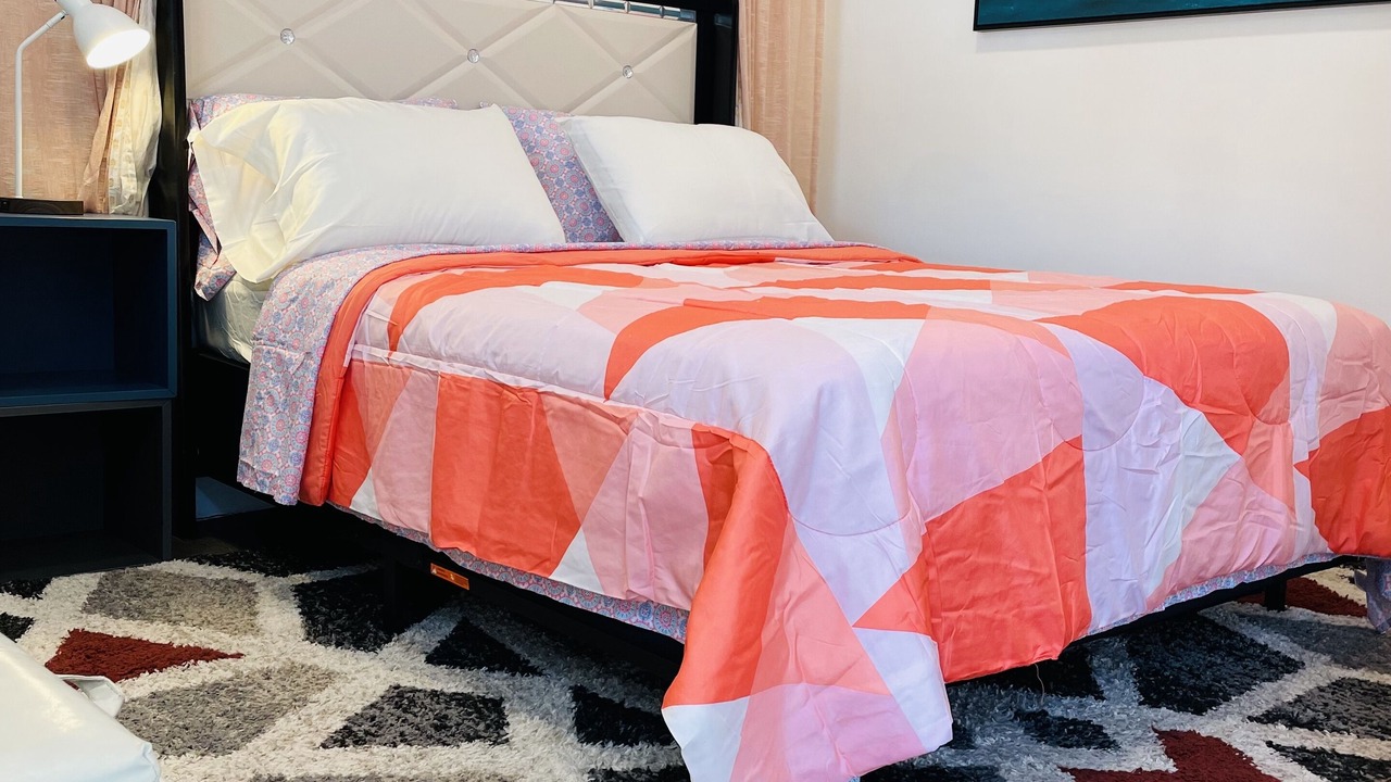 Photo of Bedroom in Lake City