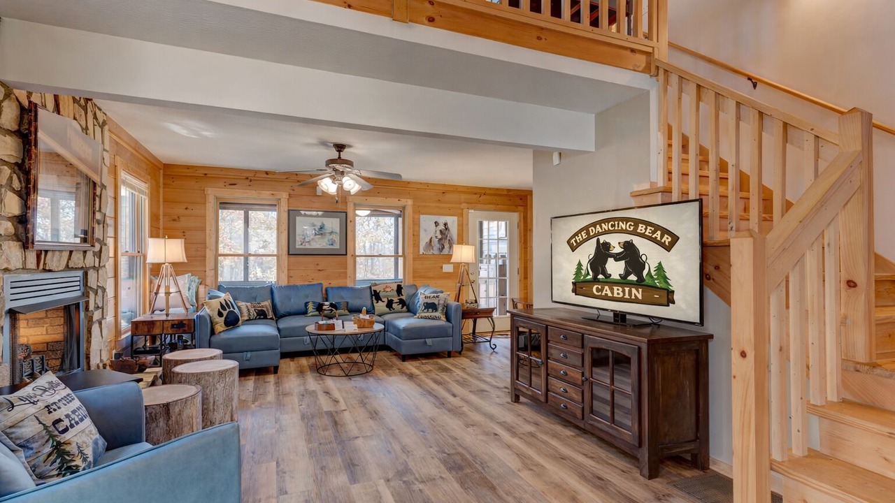 Photo of Livingroom in Ellijay