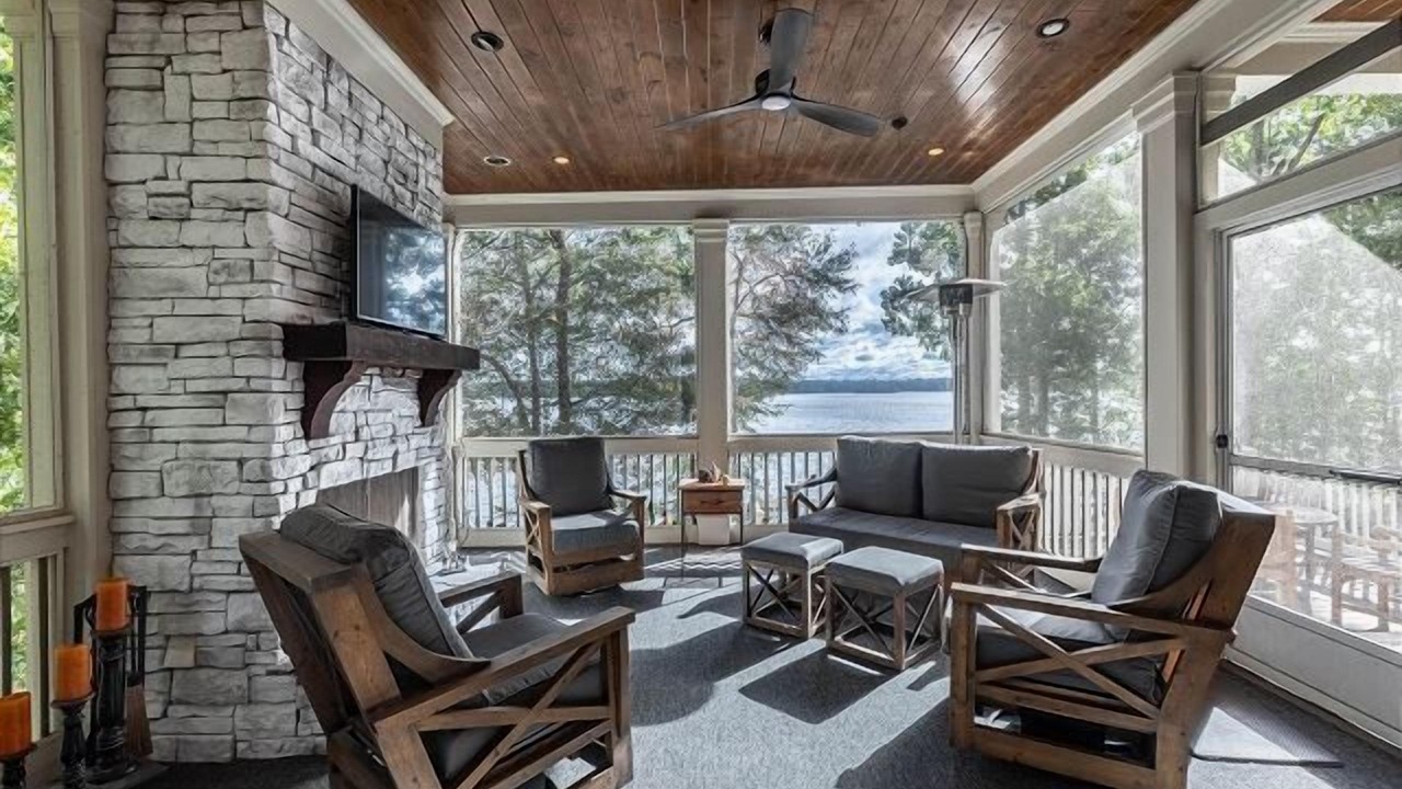 Photo of Livingroom in Eatonton