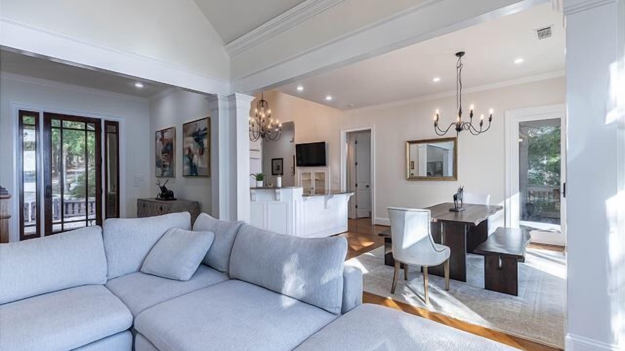 Photo of Livingroom in Eatonton