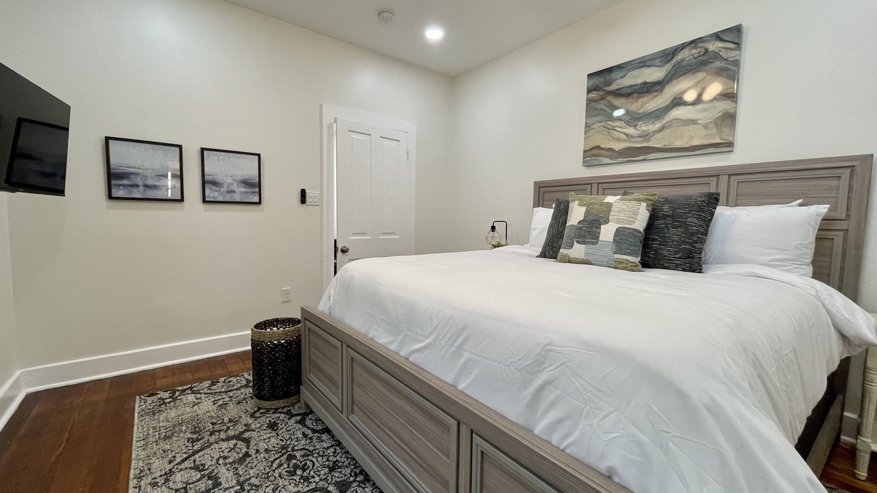 Photo of Bedroom in West Riverside